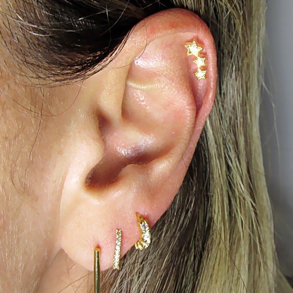 Piercing de Orelha - Divino Cluster Delicado Dourado em Prata com Zircônias  - 6ORE715 - Piercing Mania