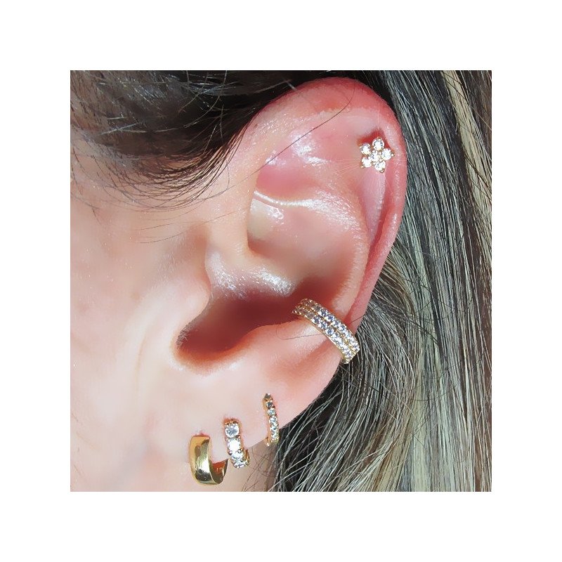 Piercing de Orelha Dourado - Florzinha com Cristais - 6ORE481