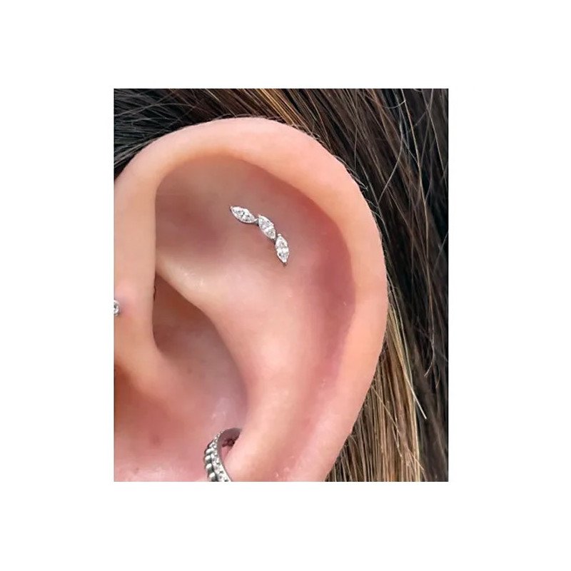 Piercing de Tragus Labret Mini Guirlanda com Zircônias  - Titânio PVD Gold - 7TRG196