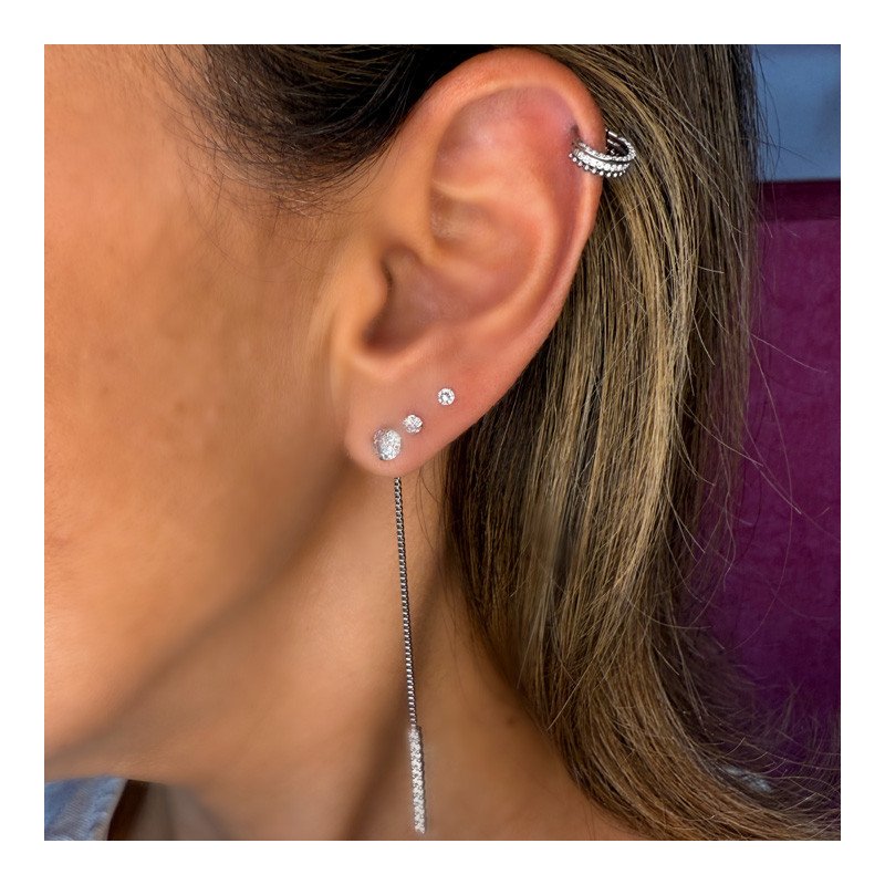 Piercing  Conch ou Hélix Argolinha Clicker Luxuosa Cravejada - 100% em Titânio - 6ORE940