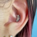 Piercing de Orelha - Labret Cluster Aço Cirúrgico com 6 Zircônias Baguetes - Rosca Interna - 6ORE1027