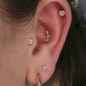 Piercing de Tragus Labret Mini Guirlanda com Zircônias  - Titânio PVD Gold - 7TRG196