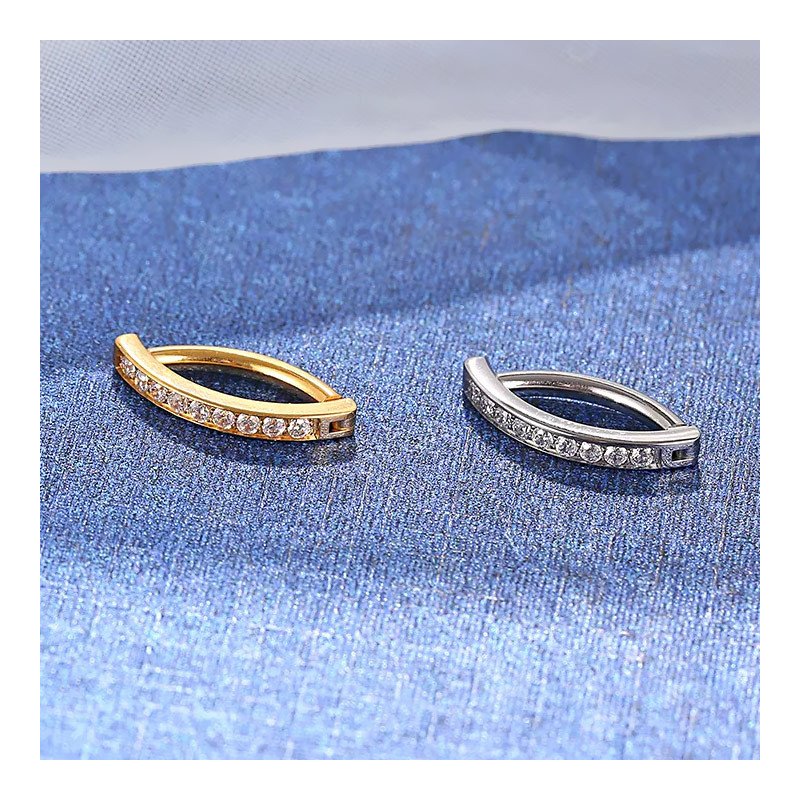 Piercing de Umbigo em Titânio - Argola com Zircônias - 1DIV158