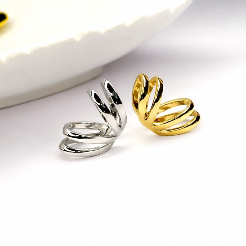 Piercing para Orelha Ear Cuff Fake Liso – Brilhe sem Furo - 6ORE1043