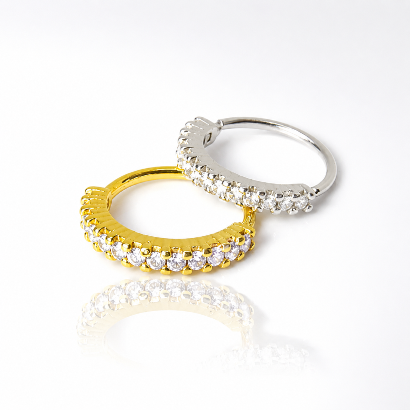Piercings de Nariz - Argolinha em Prata Cravejada de Cristais - 2NAA70
