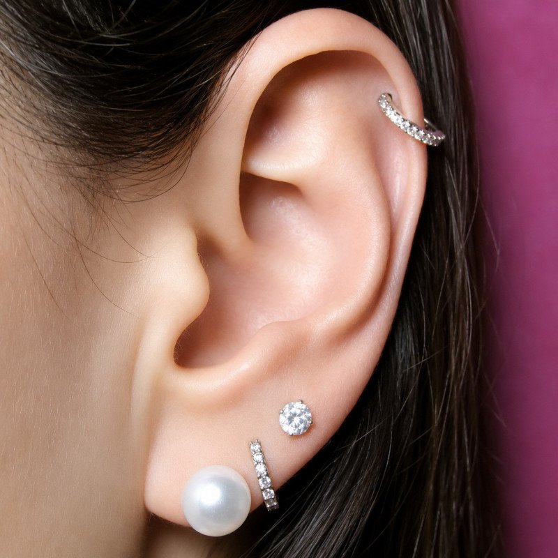 Piercings de Nariz - Argolinha em Prata Cravejada de Cristais - 2NAA70