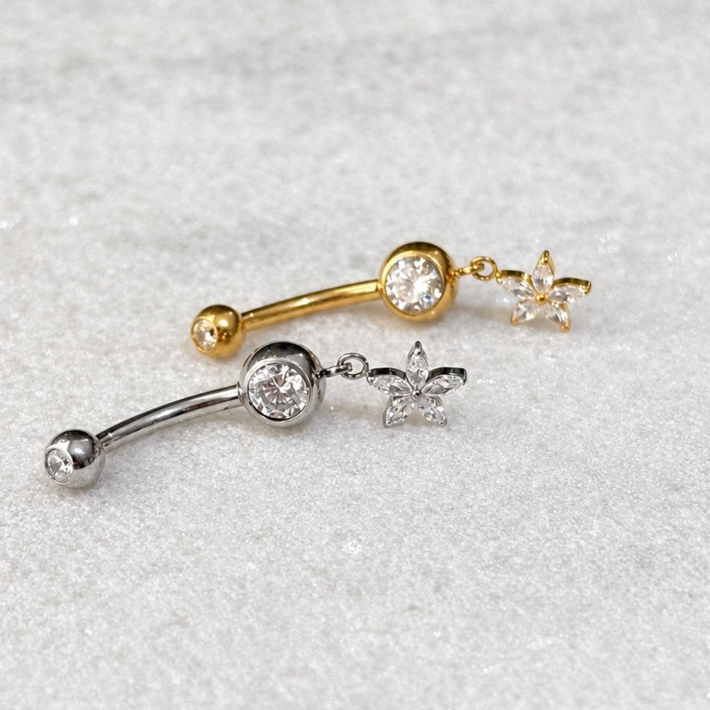 Piercing de Umbigo Titânio ASTM F-136 Flor delicada com Zircônias - 1FLO103