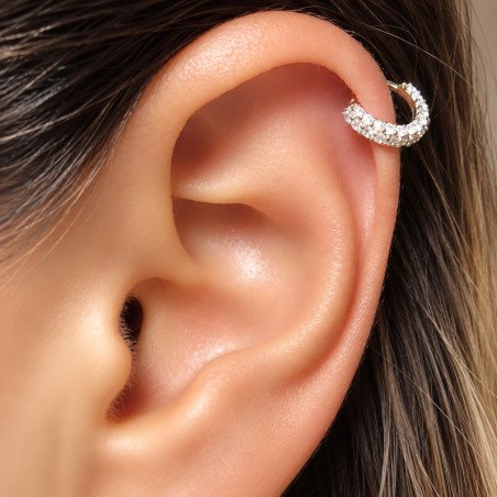 Piercing Hélix ou Daith Argolinha de Torção Duplamente Cravejada - 6ORE398