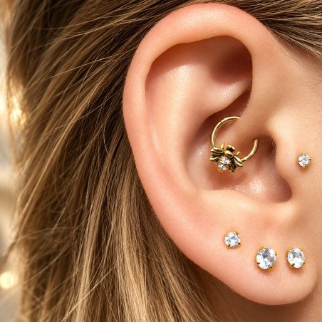 Piercing Daith Argolinha Clicker em Aço ou PVD Gold com Abelha com Zircônia - 6ORE564
