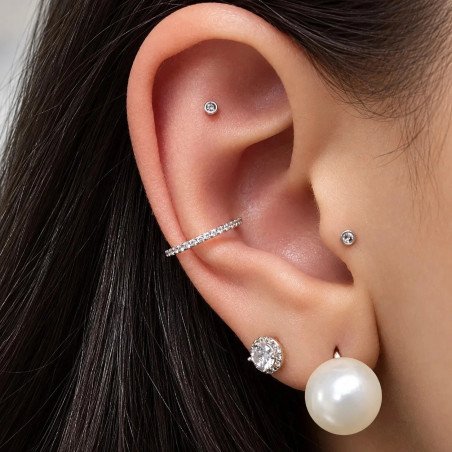Piercing de Orelha Conch Argolinha em Titânio com Cristais - 6ORE587