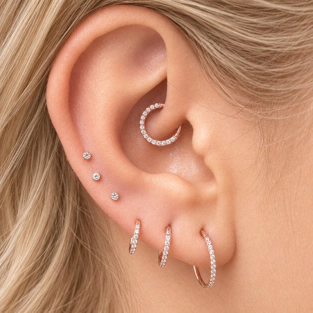 Piercing Daith ou Septo - Argolinha Clicker em Aço - PVD Gold com Zircônias - 6ORE600