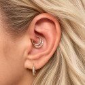 Piercing  Daith ou Septo Argolinha Clicker Meia Lua Dourada Toda Cravejada - PVD Gold 100% em Titânio - 6ORE614