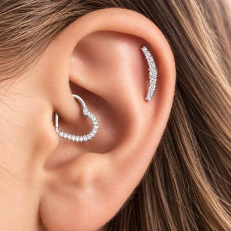 Piercing para Orelha Daith Coração em Prata com Zircônias - 6ORE650