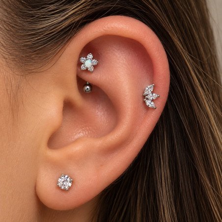 Piercing de Orelha Rook ou Christina  - Florzinha em Titânio - 6ORE656