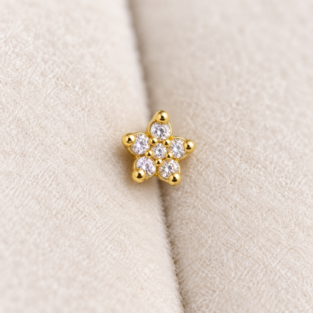 Piercing de Orelha em Aço Cirúrgico - Dourado - Mini Florzinha Branca em Zircônias - 6ORE683