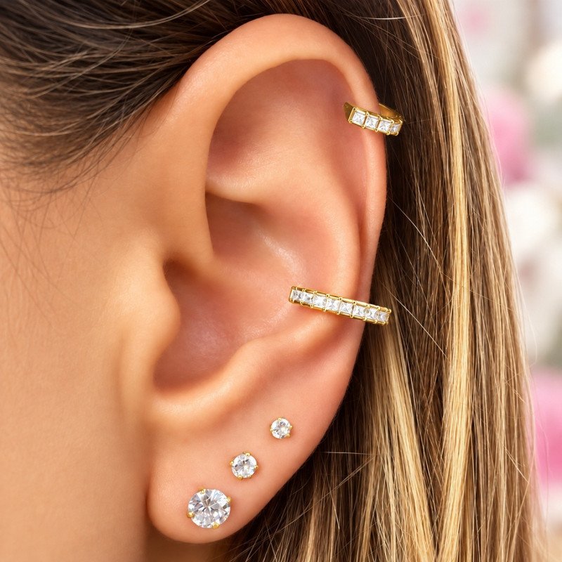 Piercing de Orelha Conch ou Hélix - Argolinha Square Zircônia Cubic -  Aço Cirúrgico PVD Gold - 6ORE700