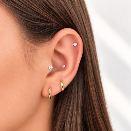 Piercing de Orelha em Aço Cirúrgico - Ponto de Luz Zircônia -  Prateado ou Banhado a Ouro - 6ORE785