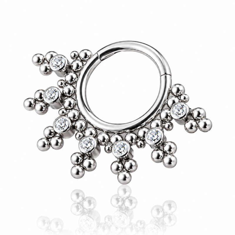 Piercing Luxo Daith - Argolinha Clicker em Titânio Natural com 8 Zircônias - Dervile - 6ORE789