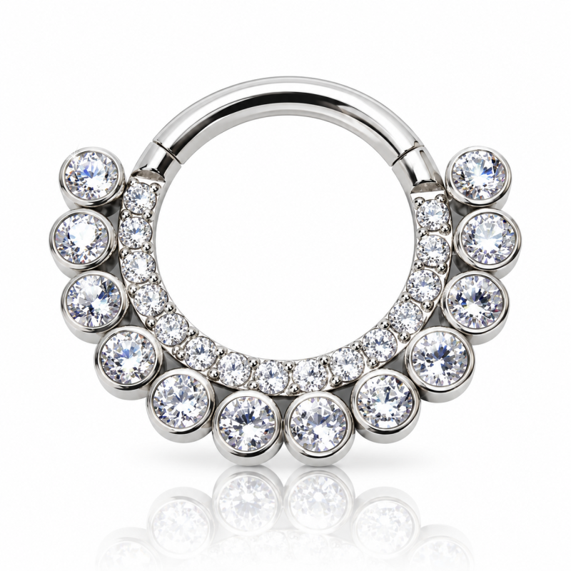 Piercing Luxo Septo ou Daith - Argolinha Clicker em Titânio Natural com Zircônias - 6ORE792