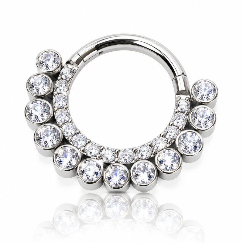Piercing Luxo Septo ou Daith - Argolinha Clicker em Titânio Natural com Zircônias - 6ORE792