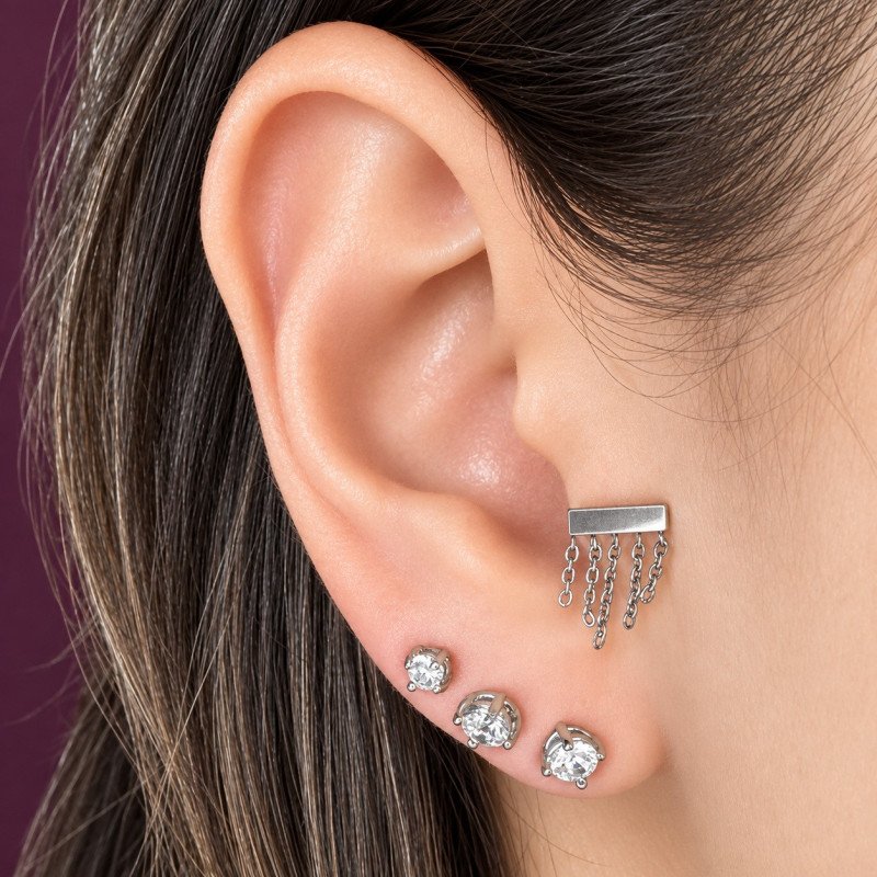 Piercing Labret Orelha - Barrinha Lisa com Correntes - 100% em Titânio  - 6ORE818