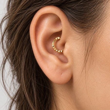 Piercing Septo ou Daith - Argolinha Pirâmide - 100% em Titânio  - 6ORE823