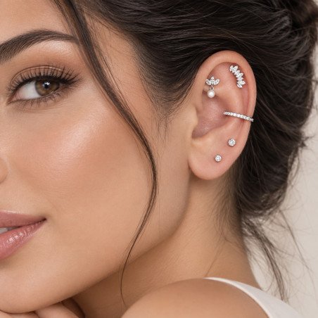 Piercing Labret de Orelha - Cluster Divino em Titânio com Zircônias - 6ORE860