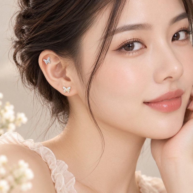 Piercing Labret Borboleta Trillion Luxuosa em Titânio - 6ORE964