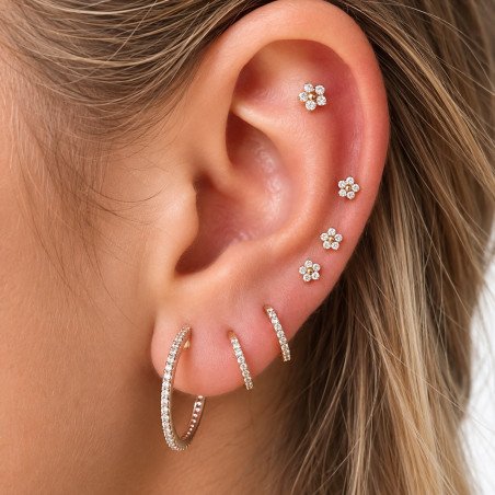 Piercing de Orelha - Labret Mini Flor Delicada com 5 Pétalas - Rosca Interna - 6ORE1020