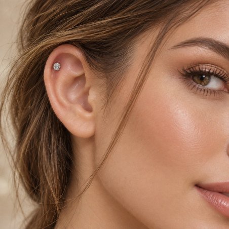 Piercing de Tragus em Aço Cirúrgico - Labret Flor - PVD Gold - Rosca Interna - 7TRG200