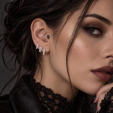 Piercing de Orelha em Titânio - Labret Caixão Zircônia Preta - Rosca Interna - 7TRG215